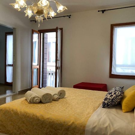 Grazia'S Apartment 키오자 외부 사진